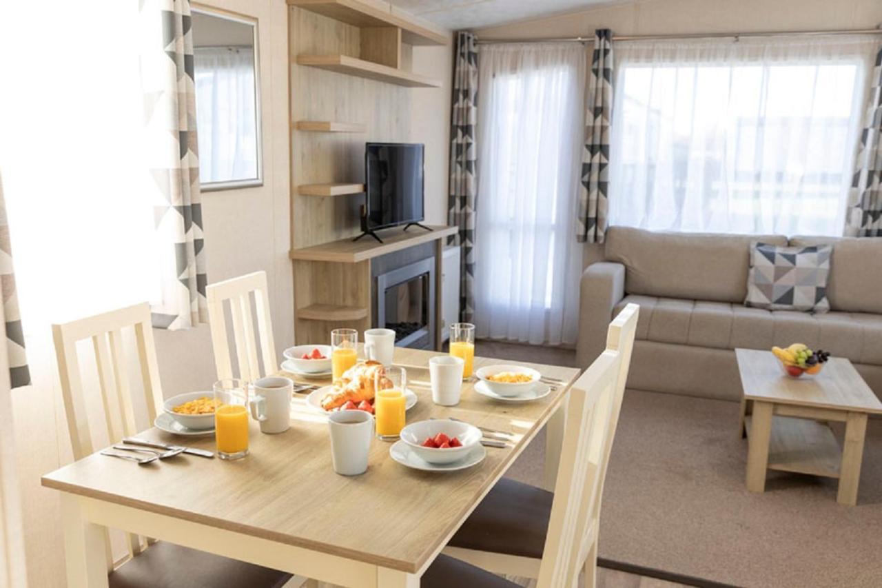 ביוד Pentire Coastal Holiday Park מראה חיצוני תמונה